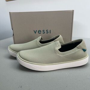 Vessi Sneaker